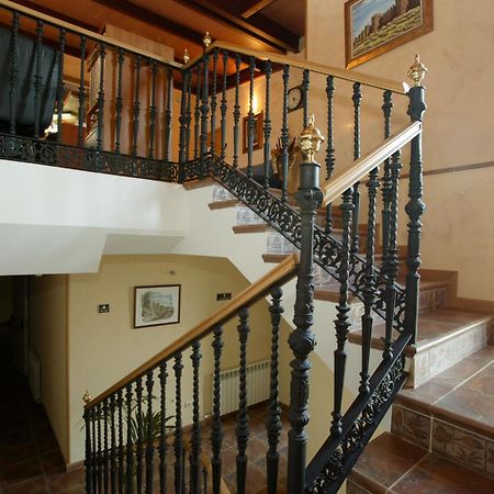 Hotel Las Murallas Авила Экстерьер фото