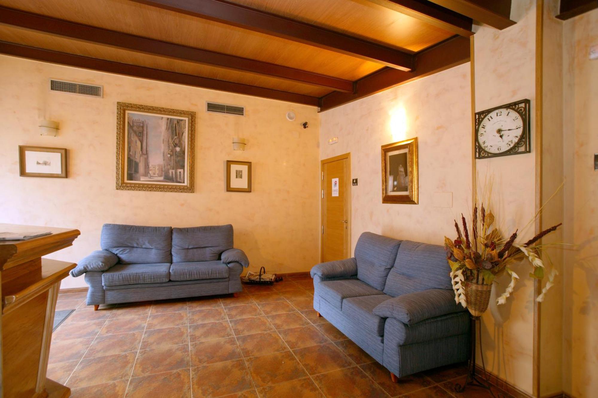 Hotel Las Murallas Авила Экстерьер фото