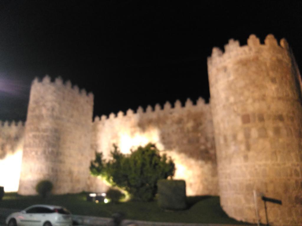 Hotel Las Murallas Авила Экстерьер фото