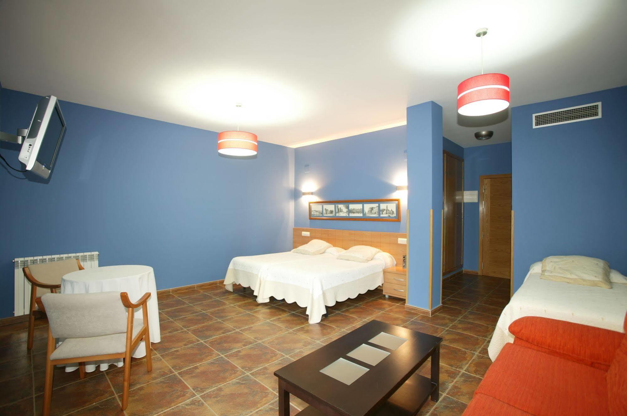Hotel Las Murallas Авила Экстерьер фото