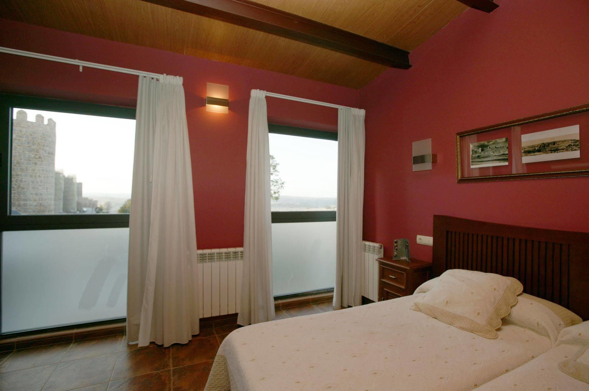 Hotel Las Murallas Авила Экстерьер фото