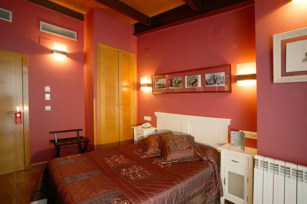 Hotel Las Murallas Авила Экстерьер фото